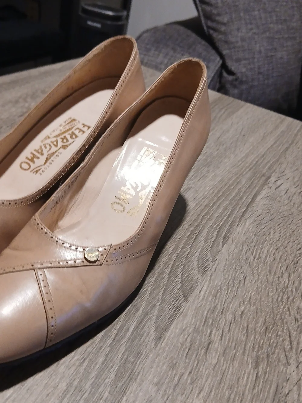 Salvatore Ferragamo Beige Leather Pumps
